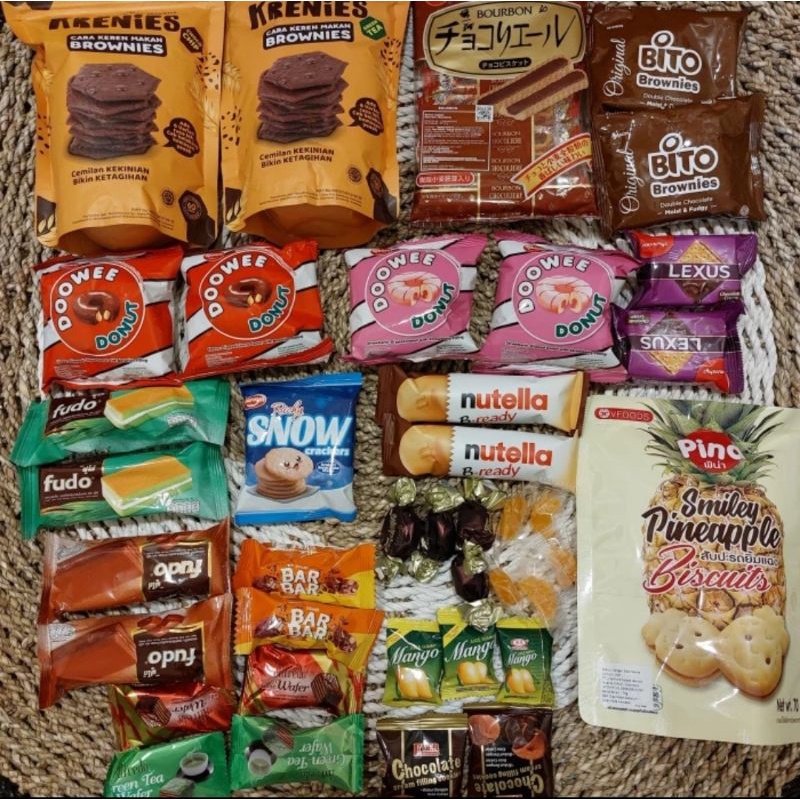 

Aneka Snack impor Cemilan Varian Custom Qty 1 Box Bebas Pilih Snack