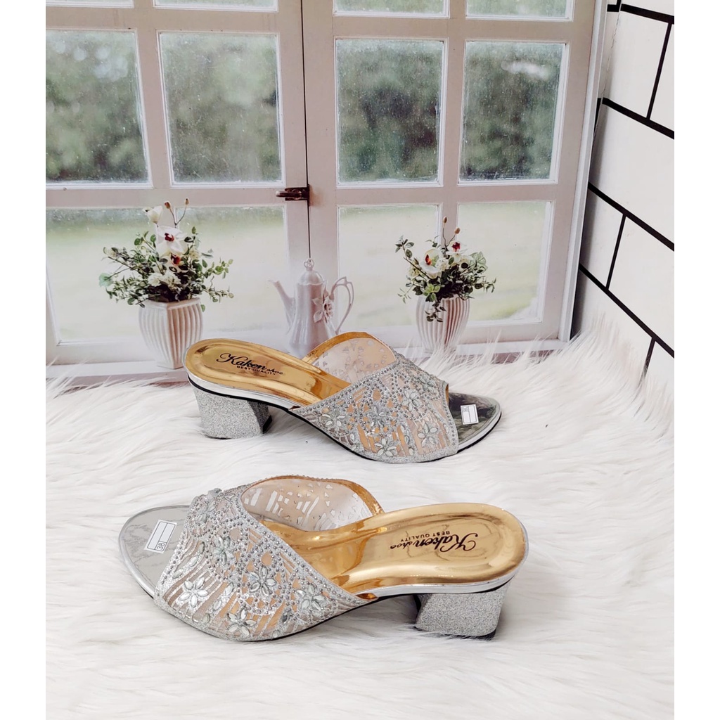 SANDAL PESTA WANITA MOTIF PAYET IMPORT HAK BUNGKUS 5 CM YD 014