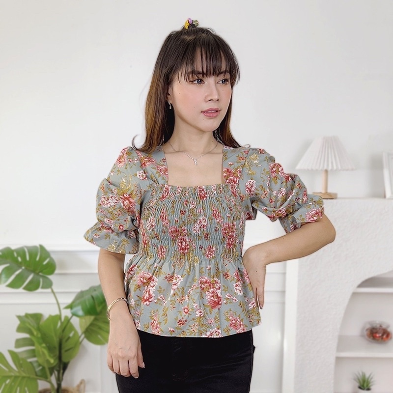 BEFAST - ZEC OOTD Blouse SYASYA / Chuya Babydoll Smock Sweet Top / Blouse Wanita Keluaran Terbaru / Atasan Lengan 3/4 / Pakaian Casual Wanita Remaja / Blouse Leher Kotak / Fashion Kekinian Wanita Ala Korean Style / Blouse Wanita Modis / Outfit Wanita Tren