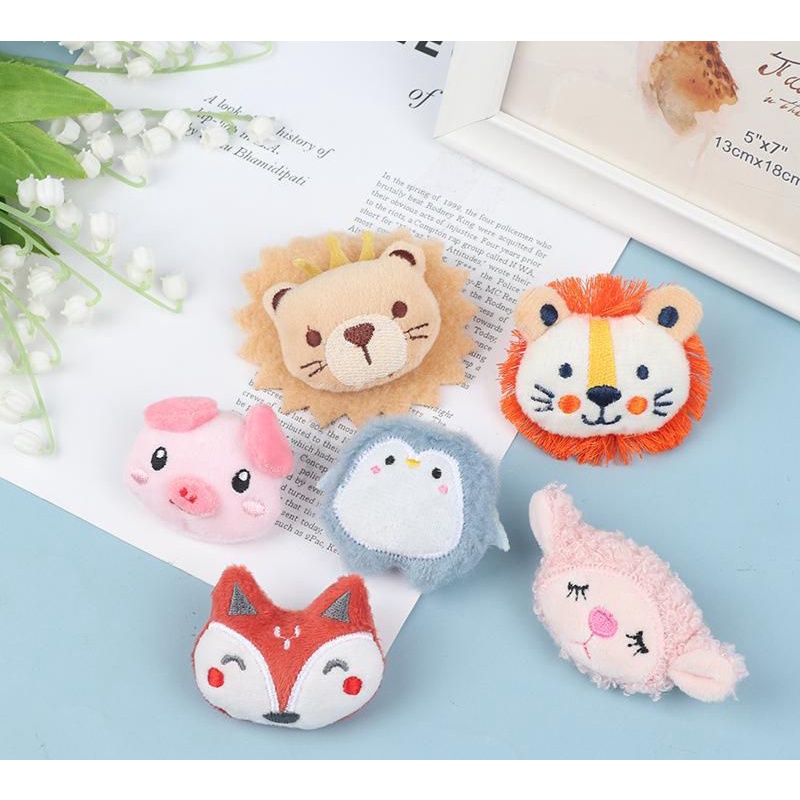 BROS KIYOWO FASHION KOREA/ACECORIS TAS BROS PIN BONEKA/PIN KEPALA BONEKA/BROS BONEKA/BROS LUCU UNTUK TAS/BROS LUCU UNTUK BAJU/BROS UNTUK TAS KOREA IMPORT/BROS CUTE IMPORT/BROS KEKINIAN/BROS BONEKA BERUANG/BROS KOREA/BROS UNIK