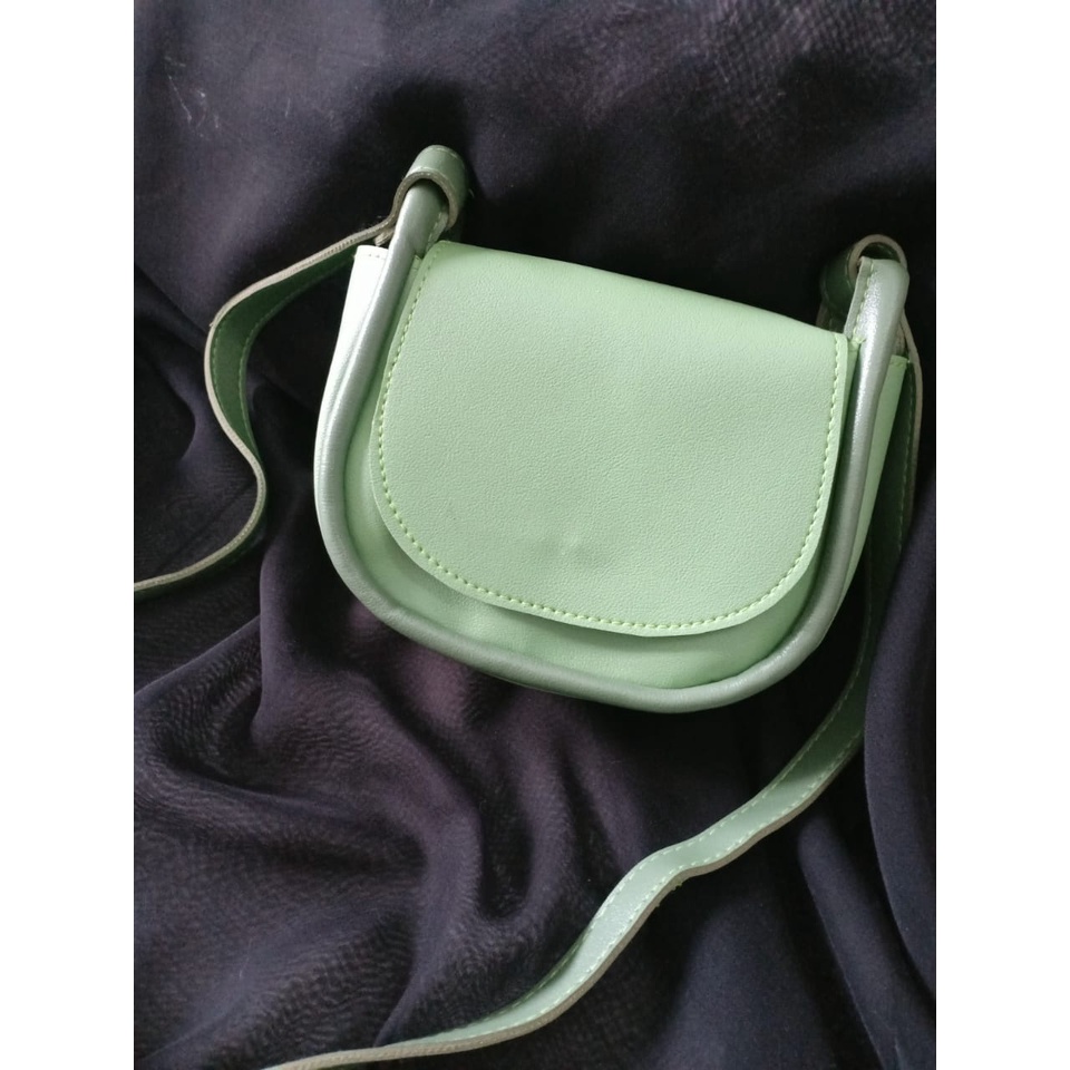 Tas Selempang Wanita Terbaru SYANA / Tas Selempang &amp; Bahu Wanita / Tas Selempang kekinian / Tas Wanita Model Baru Viral