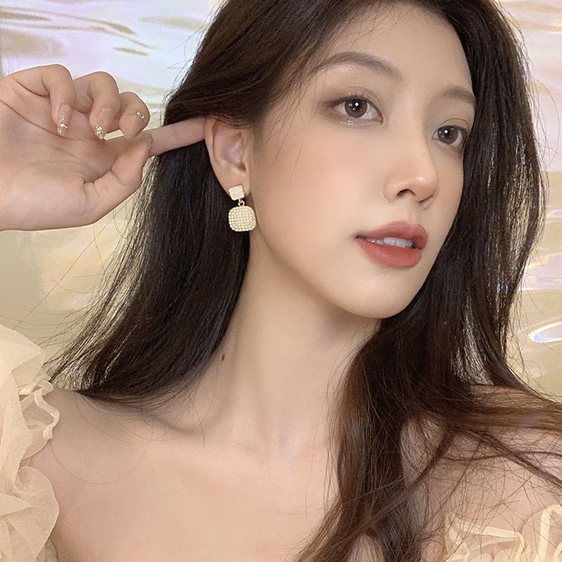 Anting Mutiara Bentuk Kotak Geometris Gaya Korea