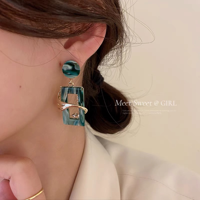 Anting 925 Silver Needle Bentuk Persegi Geometris Warna Hijau Gaya Korea Untuk Wanita