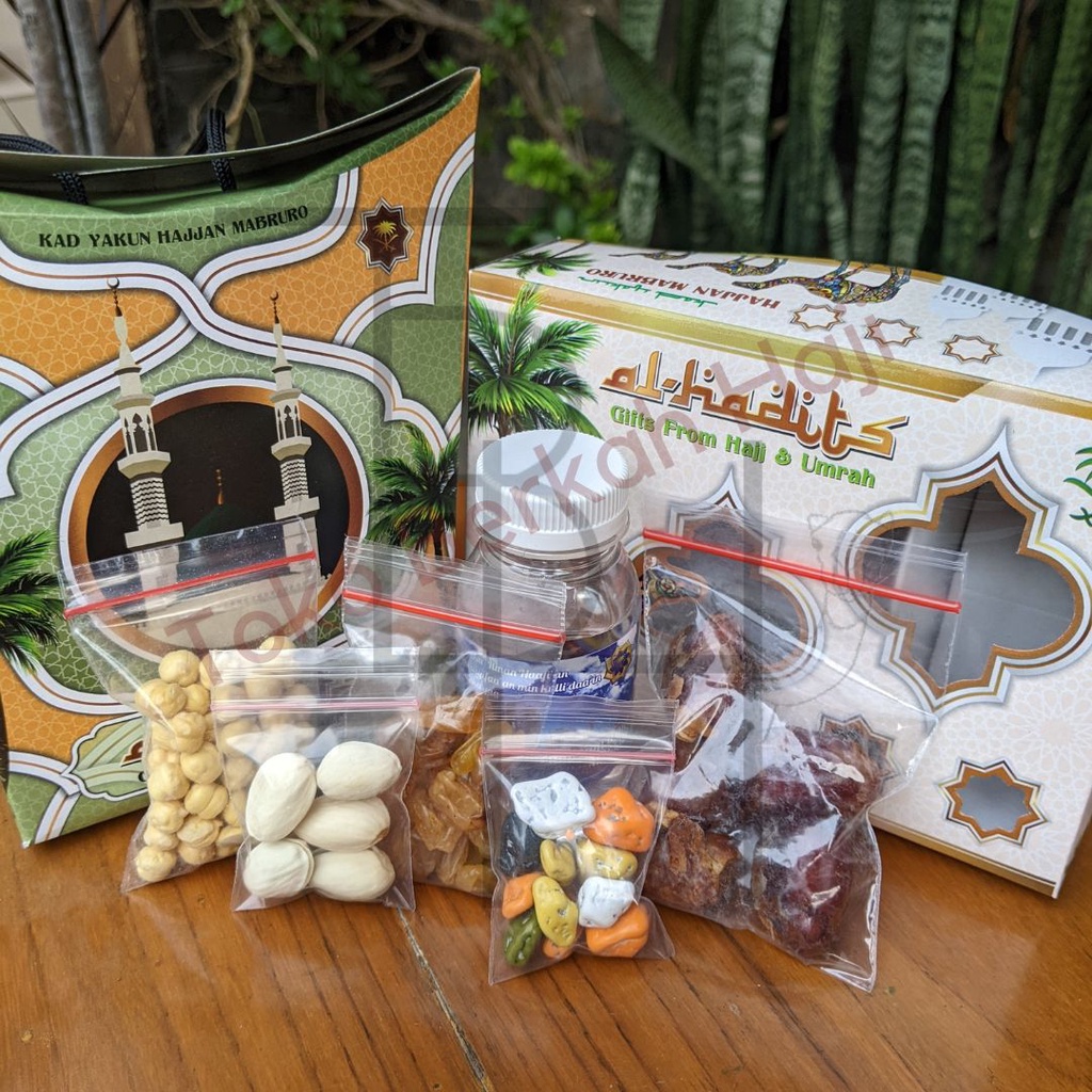 paket oleh oleh haji dan umroh air zamzam ori + kacang pistacio + coklat kerikil