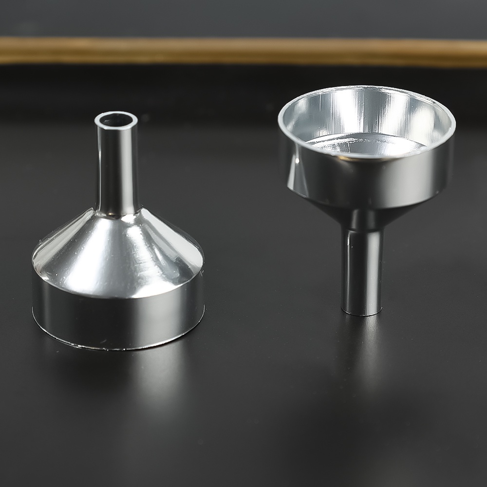 5pcs Corong Mini Bahan Aluminum Untuk Botol Parfum / Minyak Esensial