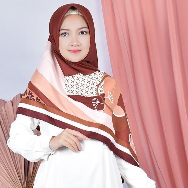 Hijab Segi Empat Syari Poly Katun Fine Motif Unik By Damia Hijab - MOTIF A