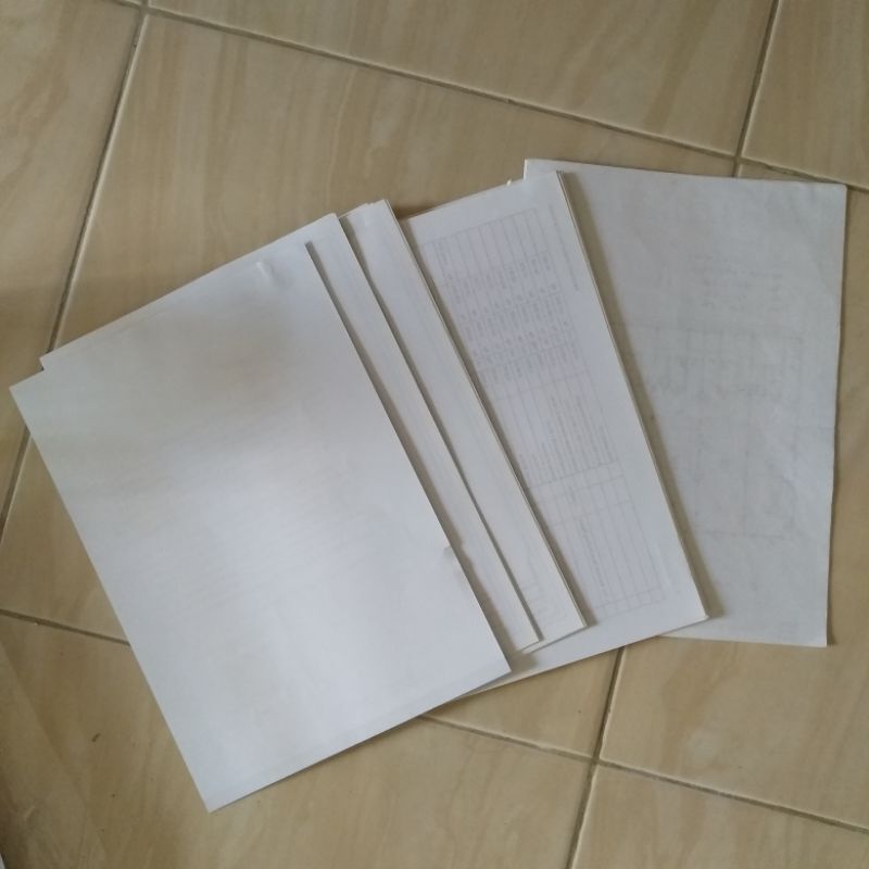 

Kertas HVS Bekas Satu Sisi Kosong ( 100 GRAM ) A4 F4 Draft Corat Coret Pembungkus