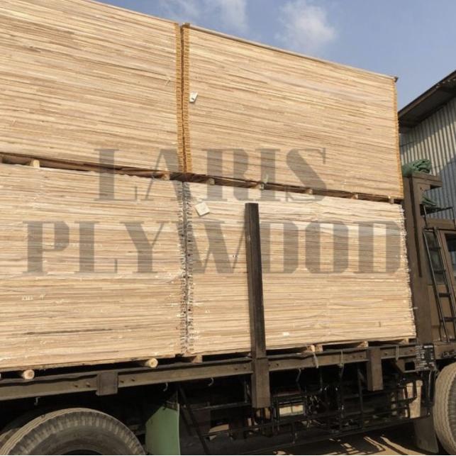 MDF 15mm (122x244)cm / MDF Board 15mm