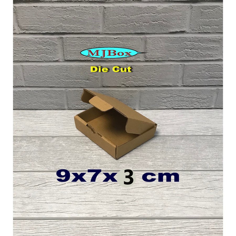 

kardus /karton/box .uk. 9x7x3 cm...model Die Cut