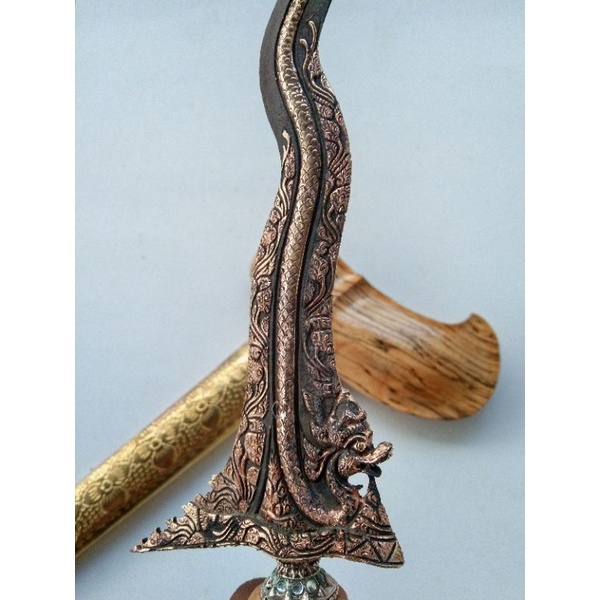 Keris Nogo Sosro Kinatah Kuningan Sepuh Emas