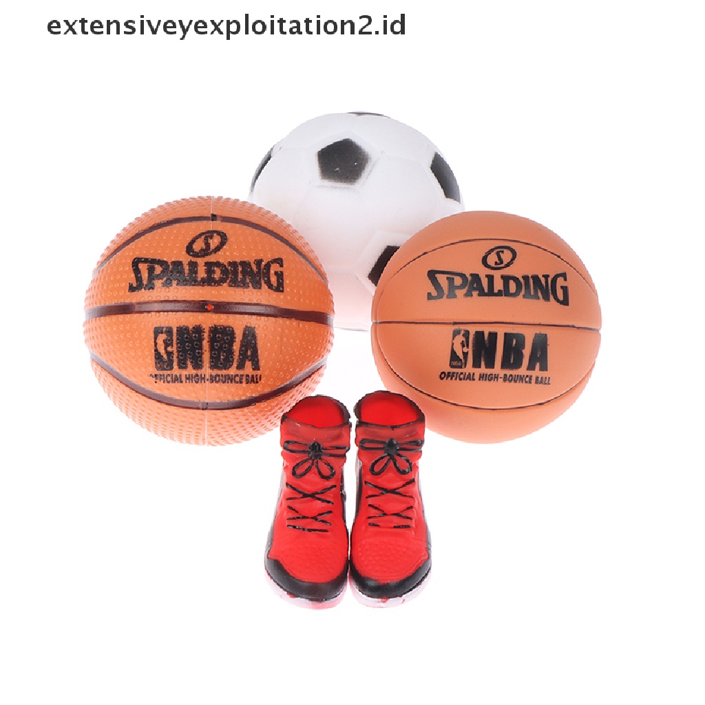 Ornamen Sepatu Basket / Sepak Bola mini Untuk Dekorasi Kue