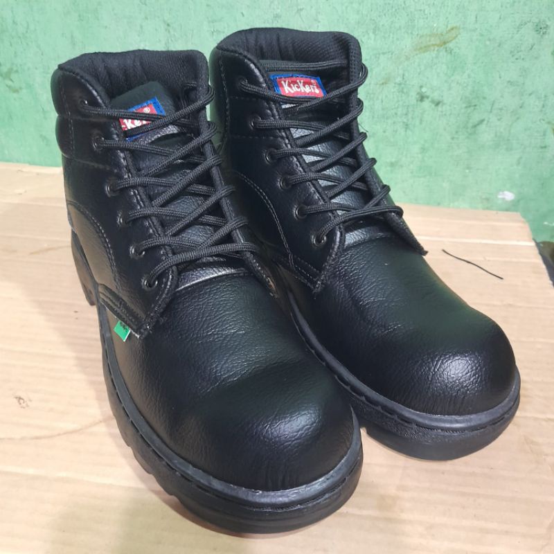 sepatu safety boot tali warna hitam cocok buat kerja terbaru