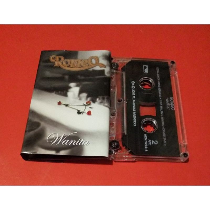 kaset pita Romeo / Wanita