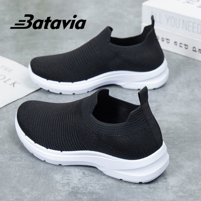 Batavia 2023 Slip-On Sepatu Wanita Terbang Tenunan Bernapas Sepatu Fashion Kasual Ibu Sepatu Sepatu Kerja Sepatu Hitam N27