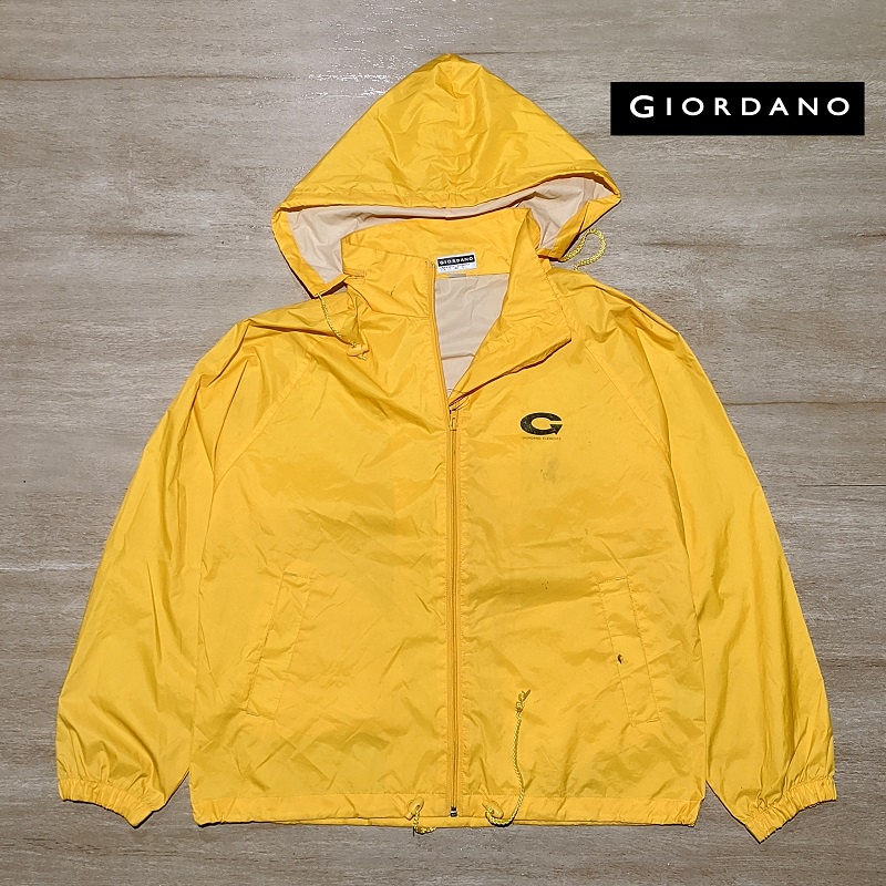 Jaket Thrift Sport Running Pria GIORDANO ORIGINAL Hoodie Olahraga Second Preloved Branded Kondisi 85