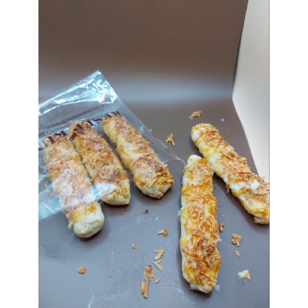 CHEESE ROLL, CHEESE PASTRY, CHEESE STICK,CHEESE, KEJU GULUNG, STICK KEJU