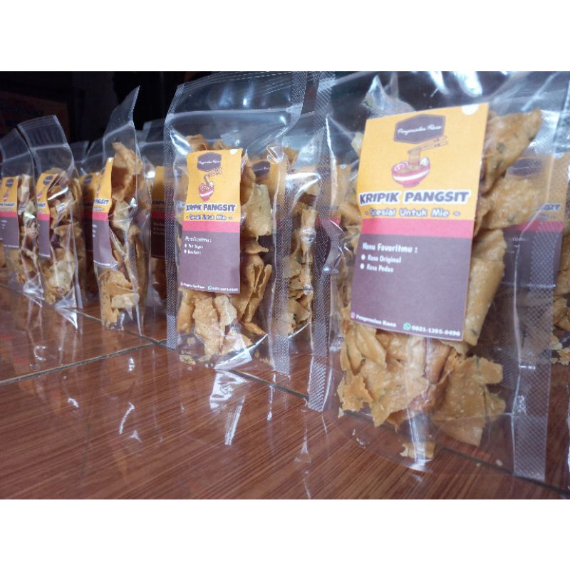 

KRIPIK PANGSIT ( Spesial Untuk Mie)
