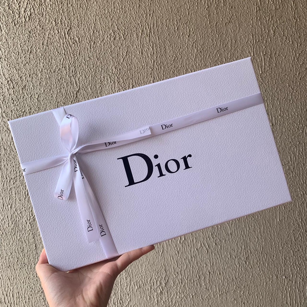 

HARGA PER 1 METER TAMBAHAN IKAT TALI PITA KADO BRANDED