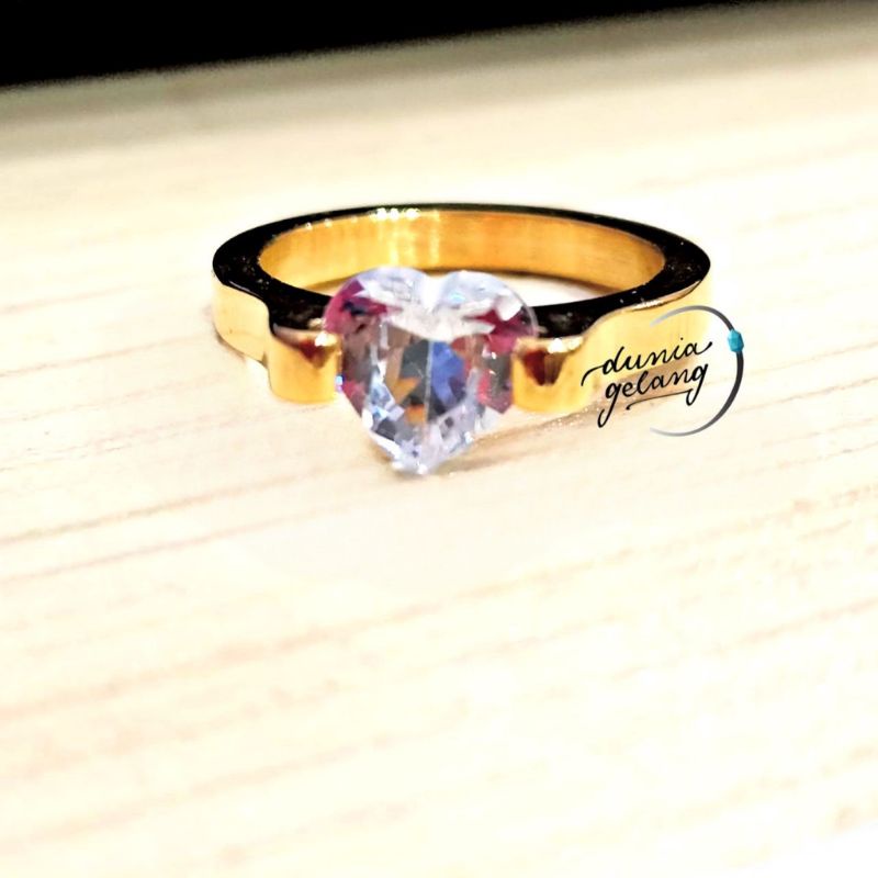 Cincin Hati Diamond Love Titanium  Cincin Bermata Love Titanium