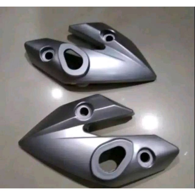 Cover Kupingan Lampu yamaha VIXION NEW Cover Dudukan Lampu Sen yamaha VIXION NEW silver
