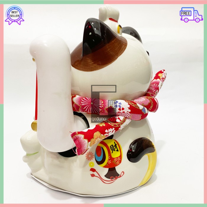 Patung Pajangan Boneka Dekorasi Hiasan Kucing Bawa Panggil Rejeki Rezeki Hoki Maneki Neko Maneko Neki ManekiNeko Lucky Cat Keberuntungan Keramik Tangan Goyang Gerak Meja Kasir Toko Restaurant Cina China Jepang Korea XL Jumbo Besar Listrik Baterai Batrai