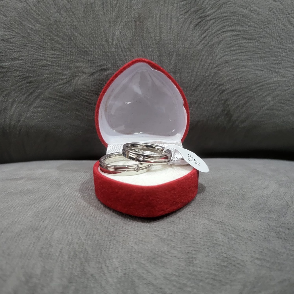 Cincin Kawin  Mata belah Udah Dapat 2 Pcs + Box Cincin love mewah dan berkelas Berlapis Stainless Steel