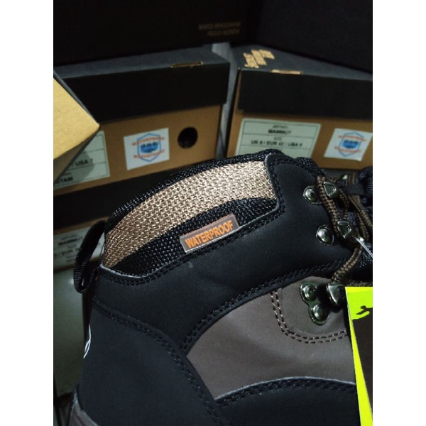 sepatu gunung wigote mammut waterproof Anti air