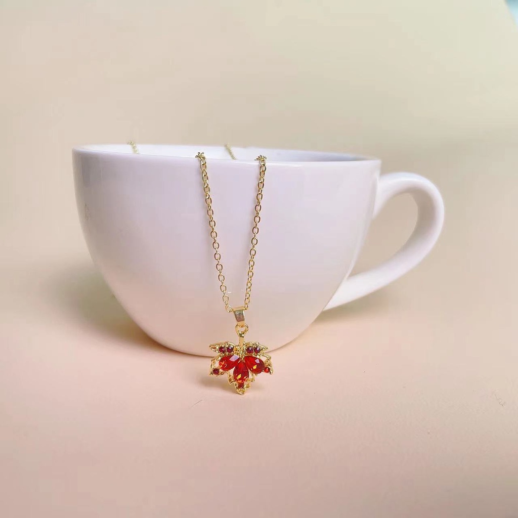 Set Anting Tusuk Gantungkalung Rantai Liontin Daun Maple Merah Gaya Retro Untuk Wanita 2022