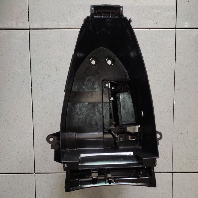 bok box bagasi jok mio j mio gt original copotan motor