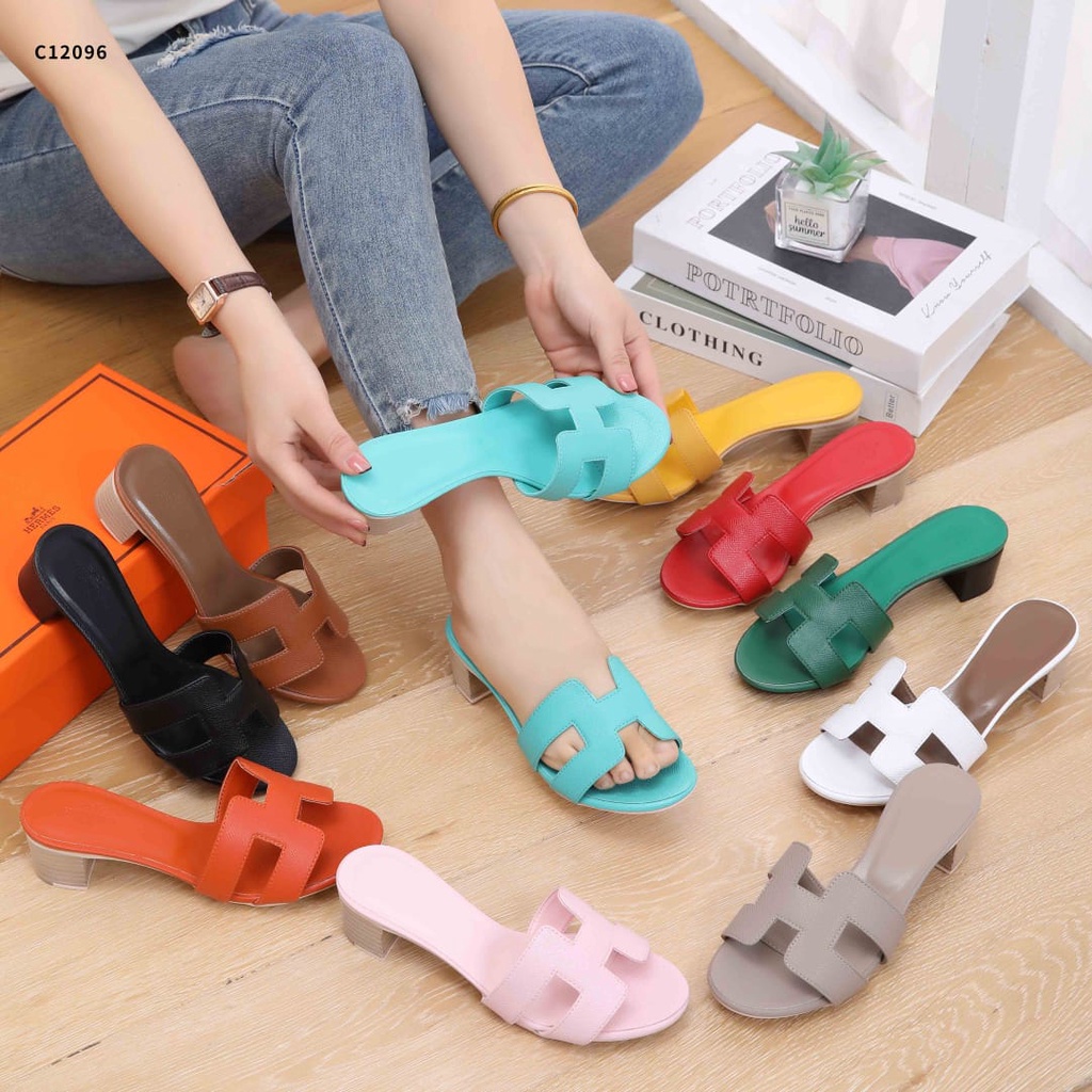 Heels Epsom Leather With Logo C12096