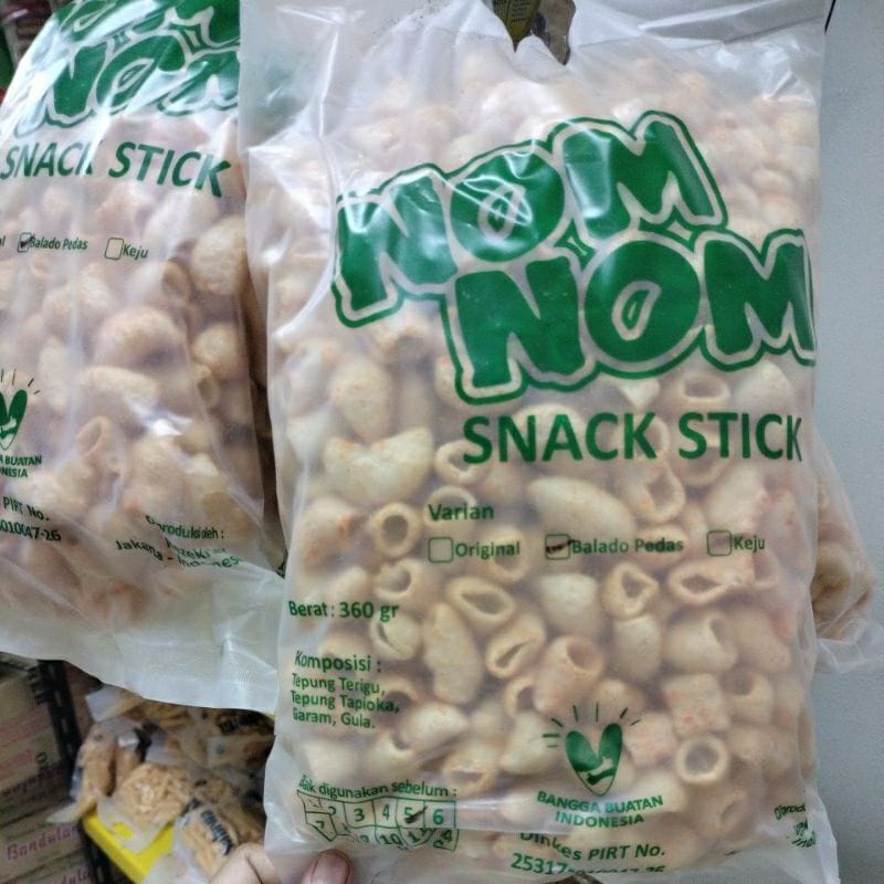 

NOM NOM SNACK STICK