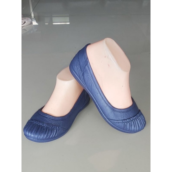 Sepatu Karet Wanita Q909 Flat Shoes Empuk Anti Selip Slip On Ani Air