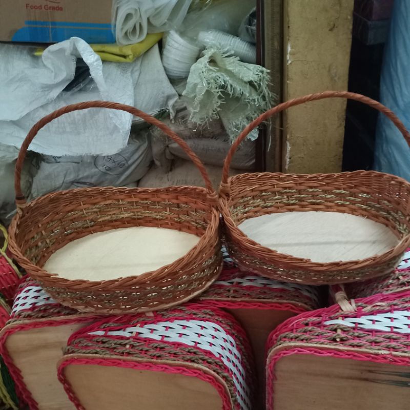 Keranjang Rotan / Keranjang Buah Parcel Cokelat