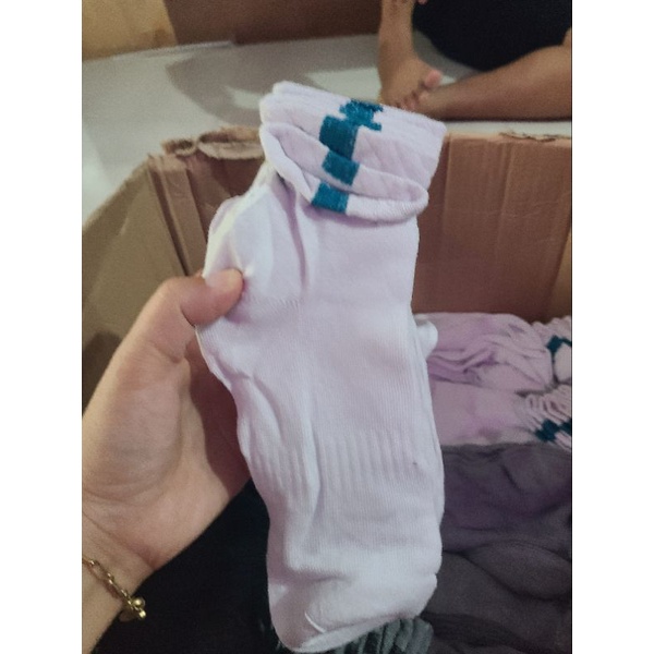 kaos kaki strip semata kaki wanita pria