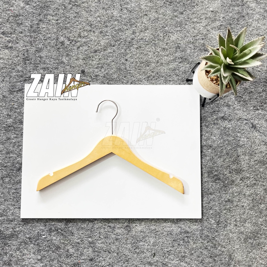 HANGER KAYU ANAK NATURAL TANPA PALANG