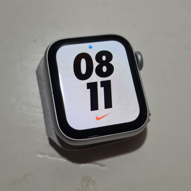 Apple Watch Series 5 NIKE 40mm BH 95% Ex iBox Original Mulus