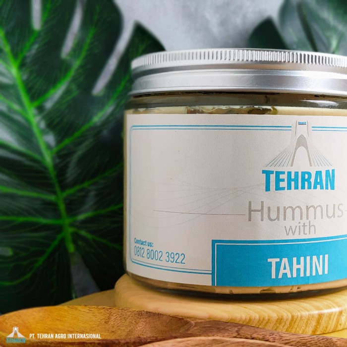 

HUMMUS WITH FRESH GARLIC, FRESH LEMON, SALT, AND OLIVE OIL 330 GR