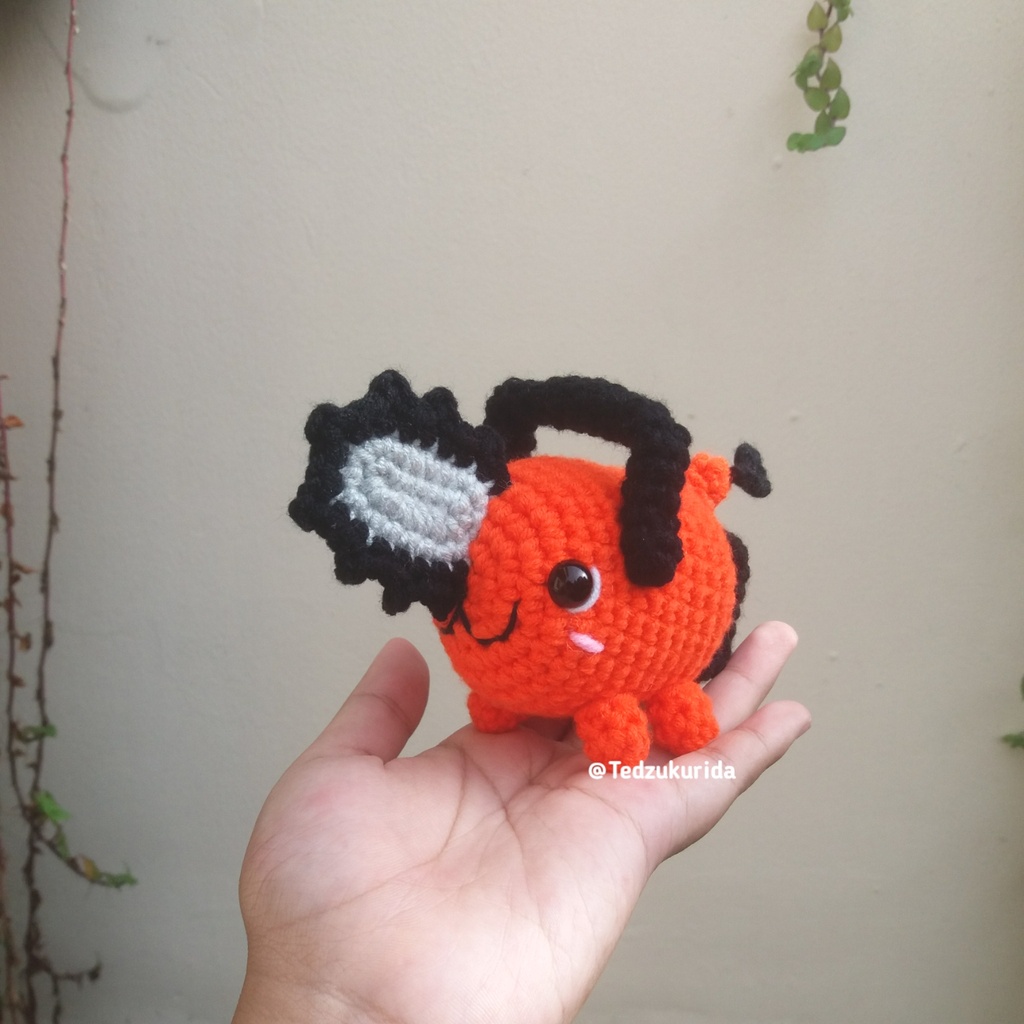 Amigurumi Phocita Chainsaw man/ Boneka Rajut Pochita Chainsaw man