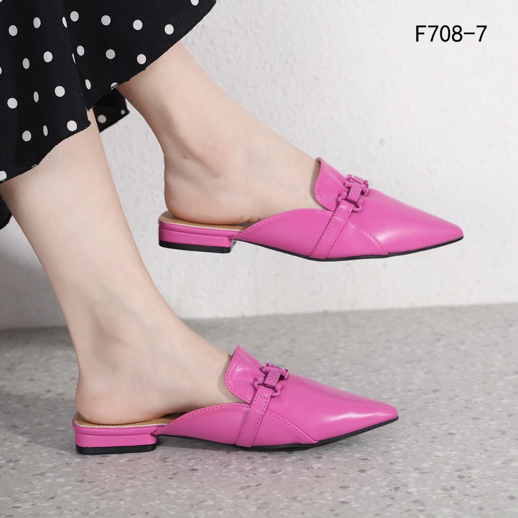 Logo Pointed Toe Mules F708-7