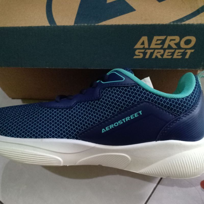 sepatu aerostreet