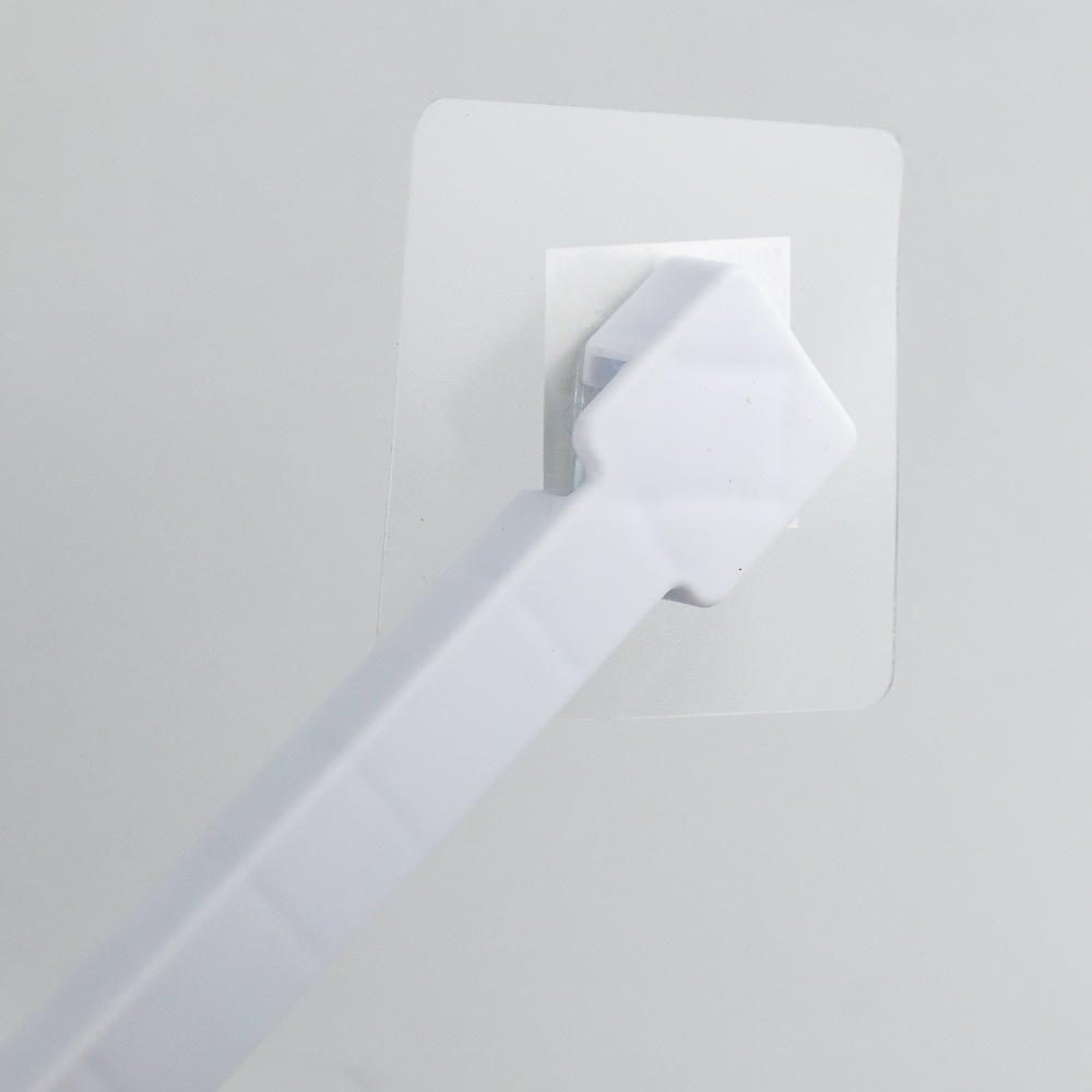 SAFEBET Cover Angin AC Adjustable Windshield Deflector 113x16cm - WB650 - White - 7RHZJ8WH