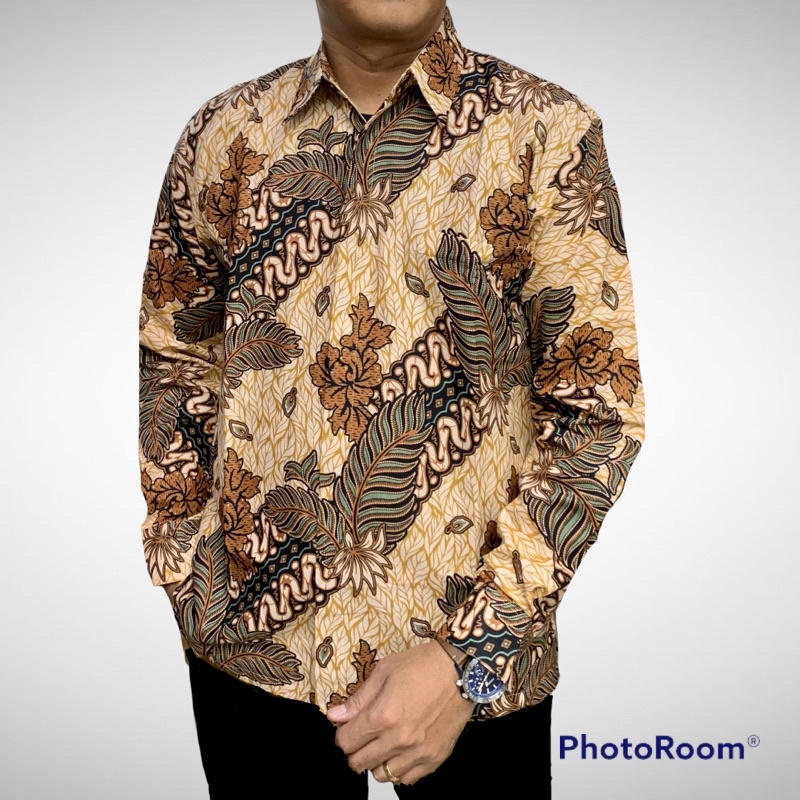 CC Baju Batik Terbaru couple ayah dan anak warna coklat  ,Pria Lengan Panjang lapisan furing hero,Warna coklat dan crem ,Batik Premium,Batik Modern,Batik Jumbo,Batik Solo,Batik Kantoran