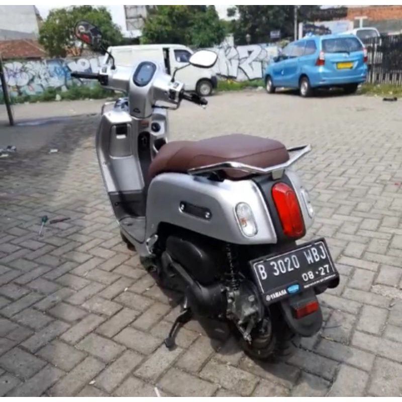 behel.belakang.yamaha.fazzio