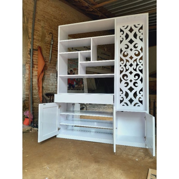 partisi/penyekat ruang minimalis