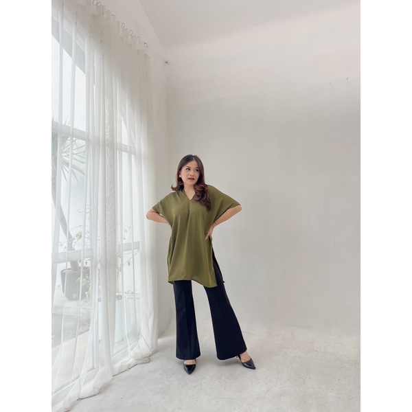 LONG SQUARE TOP | ATASAN BLOUSE WANITA AIRFLOW CRINKLE ANTI LECEK INTAN
