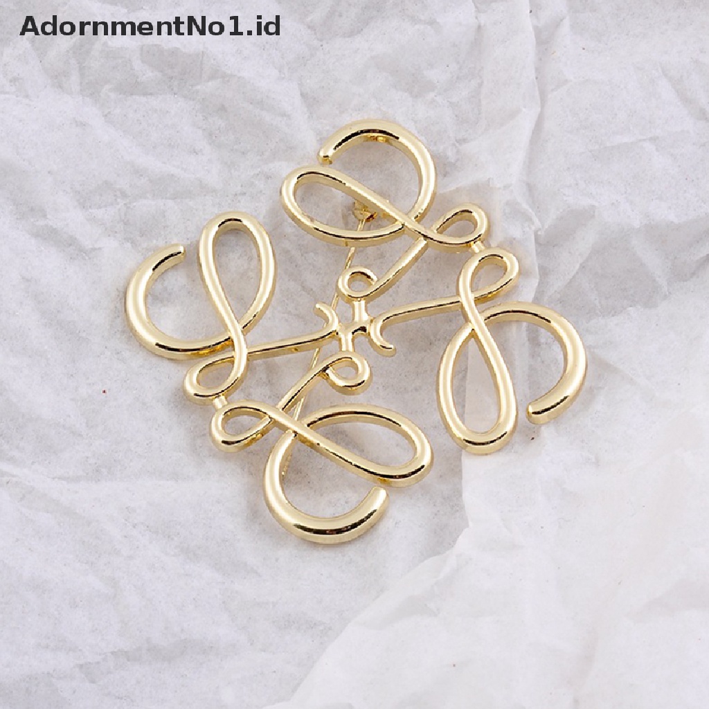 1pc Bros Pin Bentuk Kotak Hollow Bahan Metal Untuk Aksesoris Pakaian