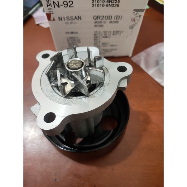 water pump nissan xtrail serena t30