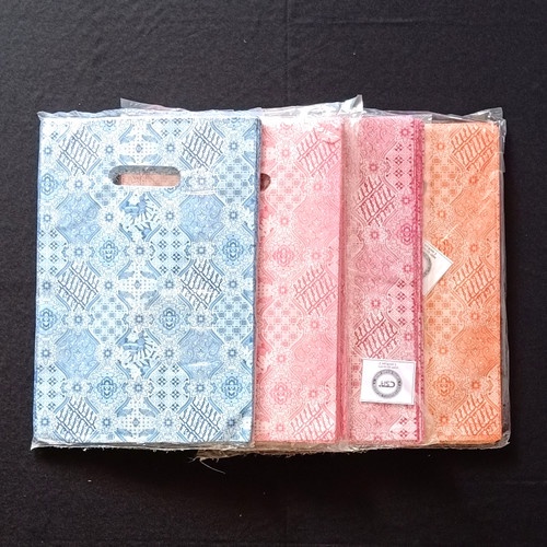 Plastik OVAL BATIK (100 pcs) 20 cm x 30 cm / POND OVAL