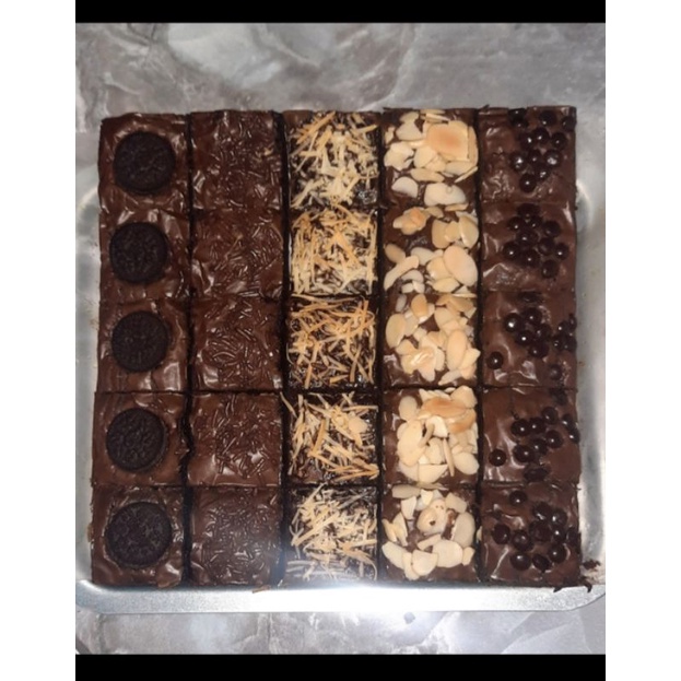 

fudgy brownies 20x20