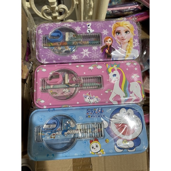 

pencil case kaleng isi kode 6620 motif disney satuan